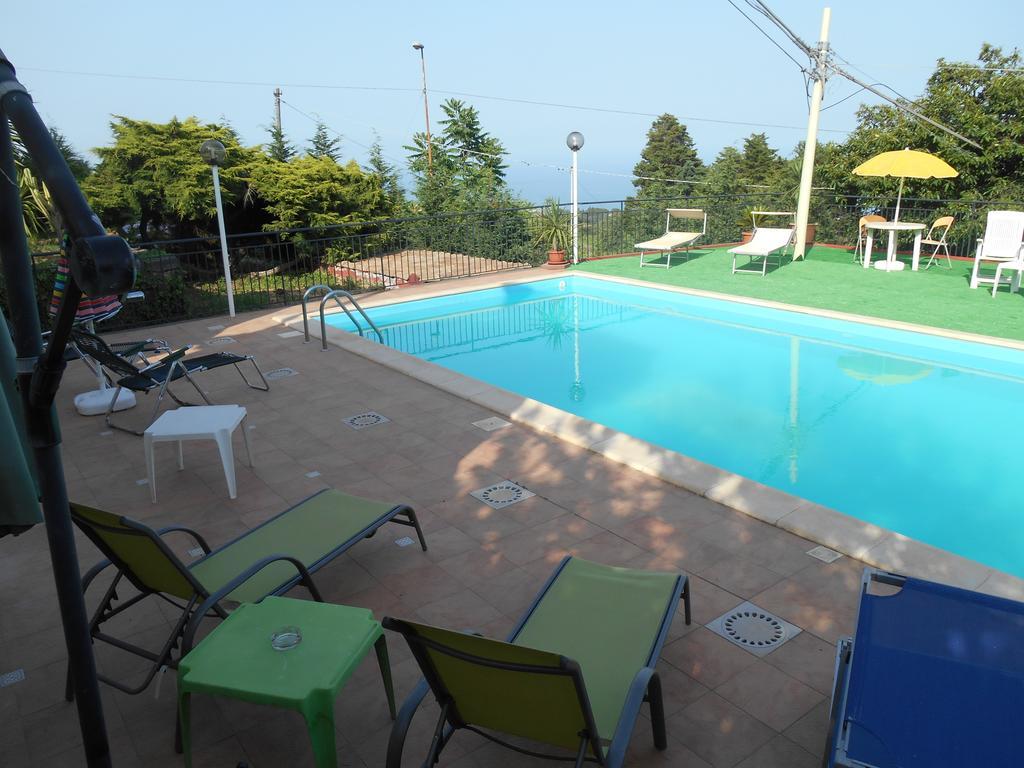 Al Villino Sunshine In Villa Con Piscina Ed Idromassaggio 산탈피오 외부 사진
