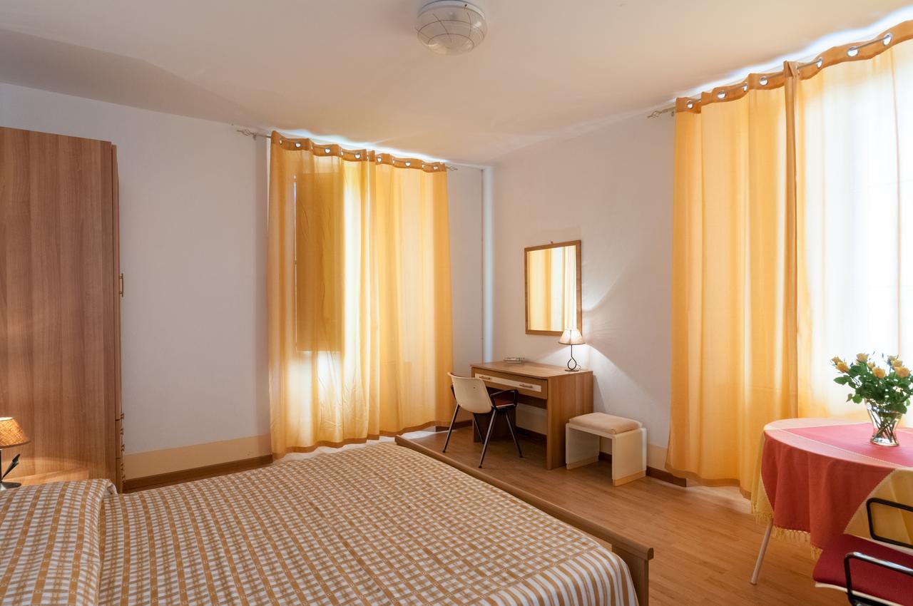 Al Villino Sunshine In Villa Con Piscina Ed Idromassaggio 산탈피오 외부 사진